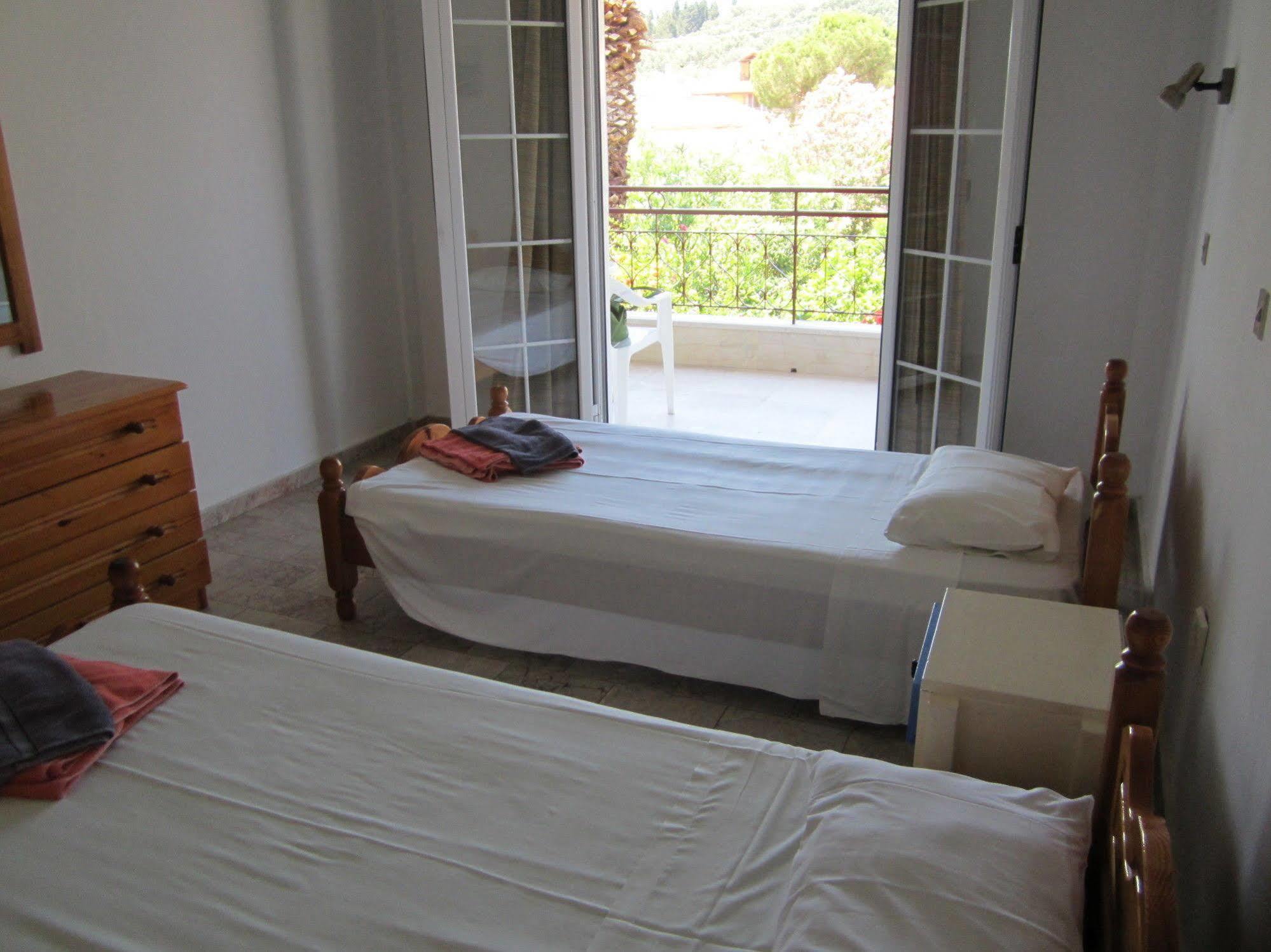 Island Bali (Adults Only) Otel Kávos Dış mekan fotoğraf
