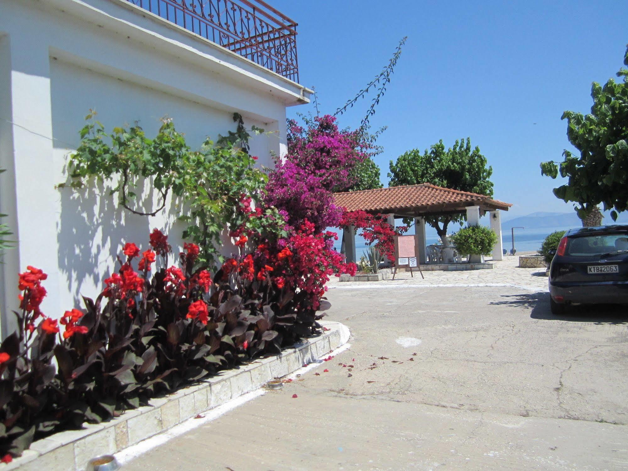 Island Bali (Adults Only) Otel Kávos Dış mekan fotoğraf
